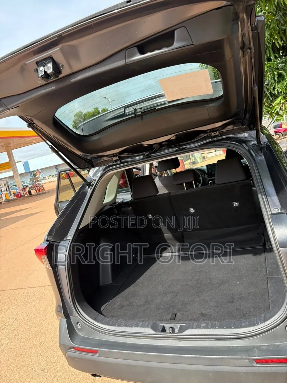 Toyota RAV4 LE AWD 2020 Gray