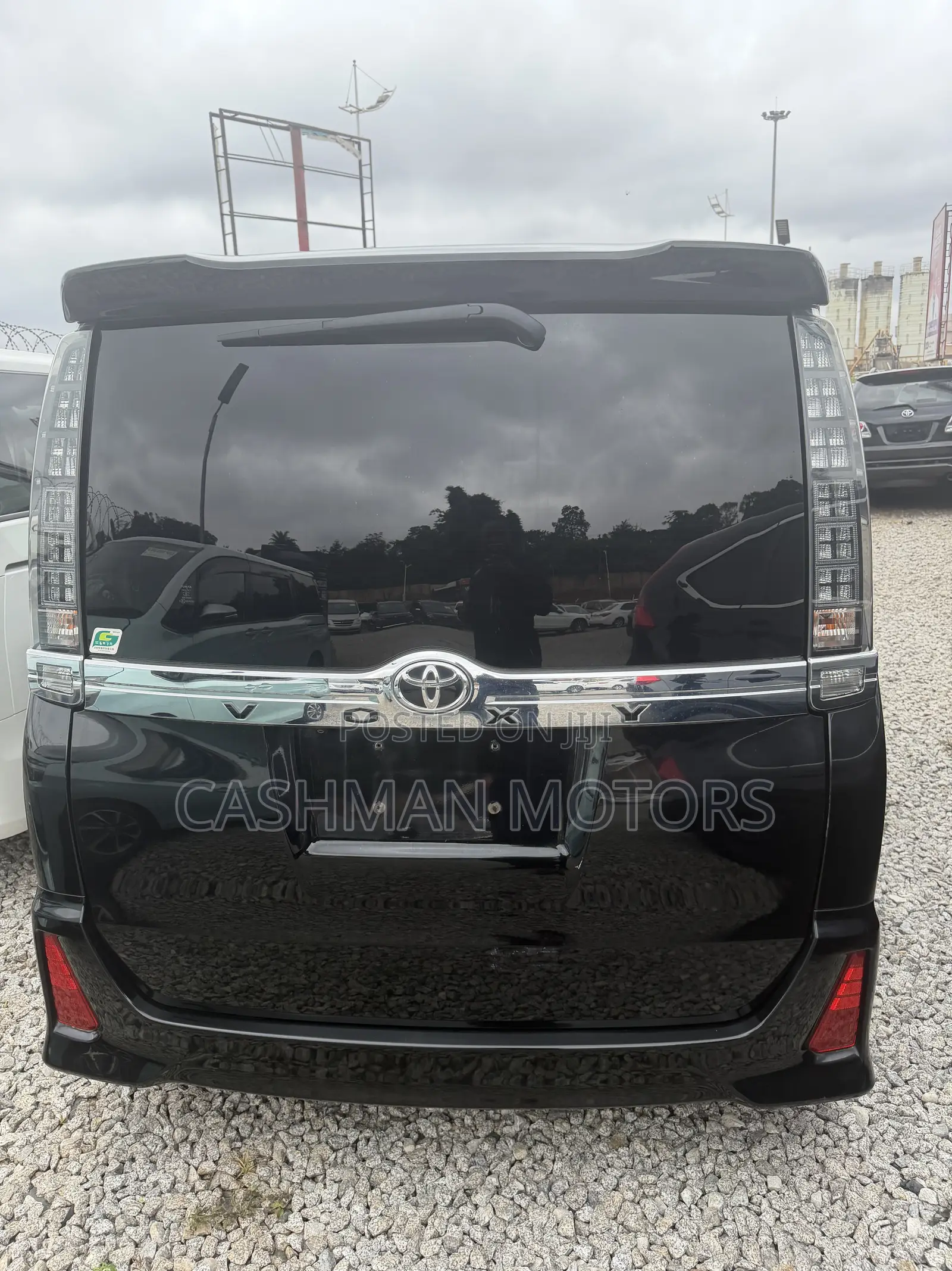 Toyota Voxy 2015 Black