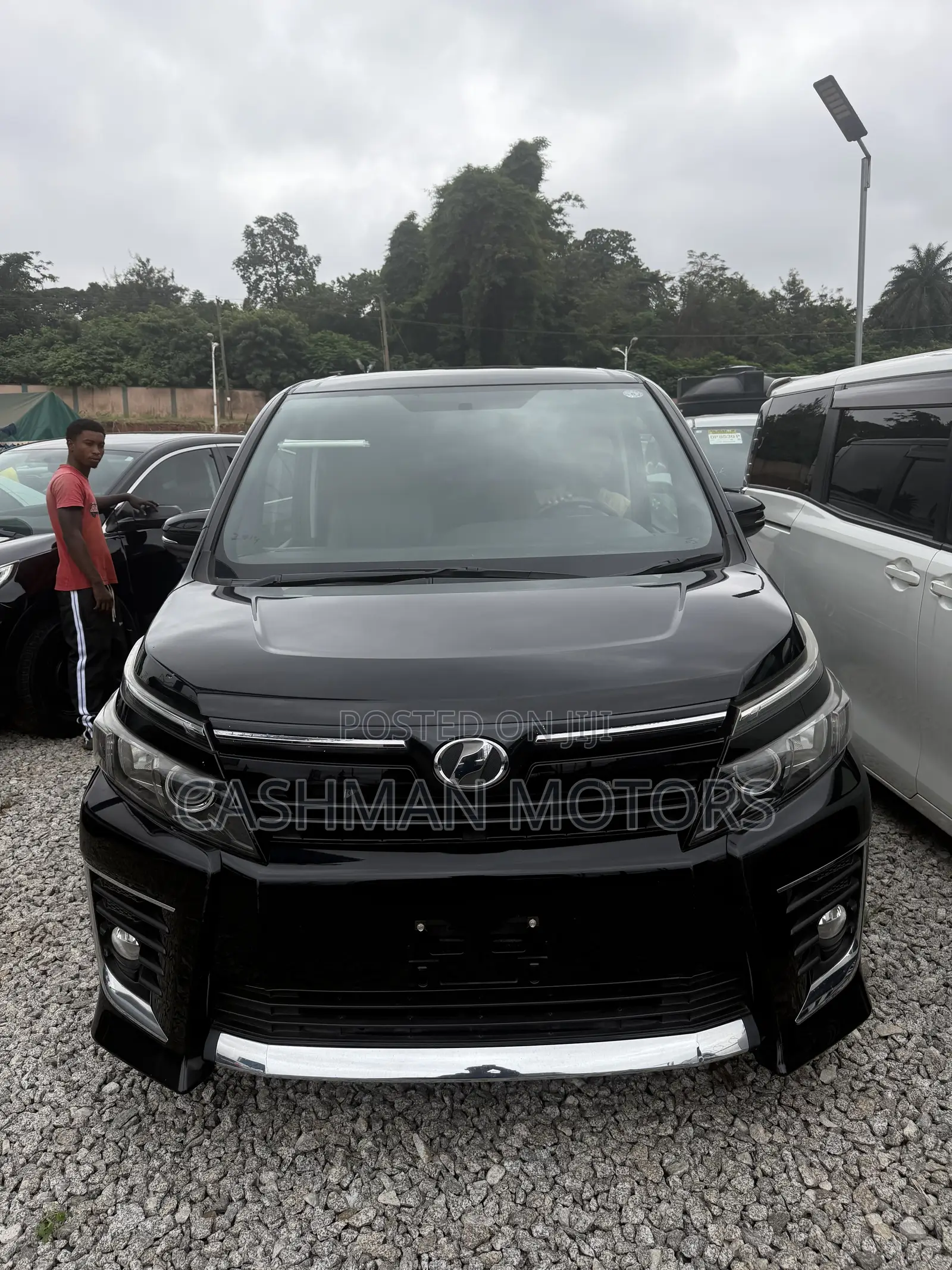 Toyota Voxy 2015 Black
