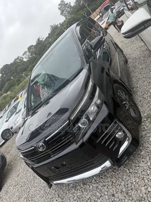 Toyota Voxy 2015 Black