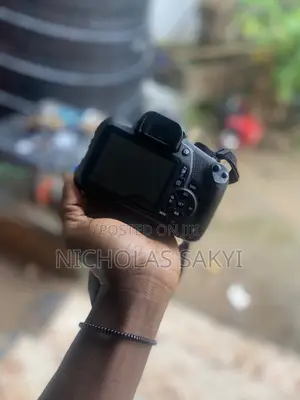 Canon Rebel T5