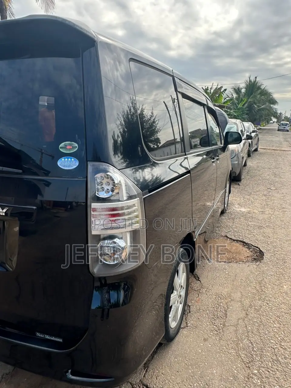 Toyota Voxy 2009 Black