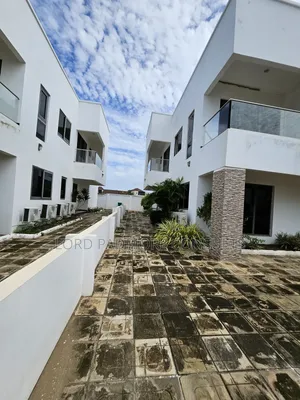 4bdrm House in Eastlegon Hills, Accra Metropolitan for rent