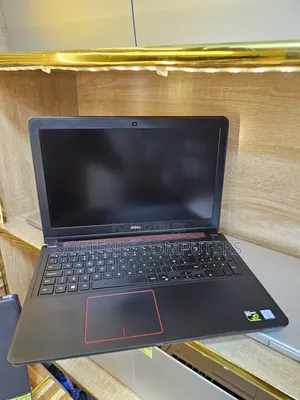 Laptop Dell Inspiron 15 16GB Intel Core i7 SSHD+SSD 256GB