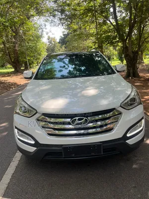 Hyundai Santa Fe SE AWD 2017 White