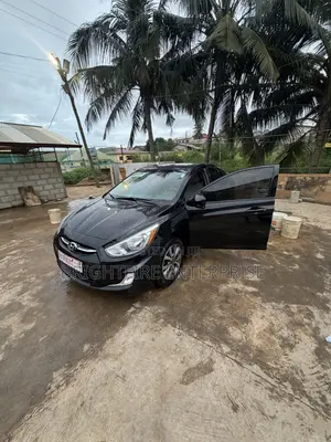 Hyundai Accent SE Sedan 2016 Black