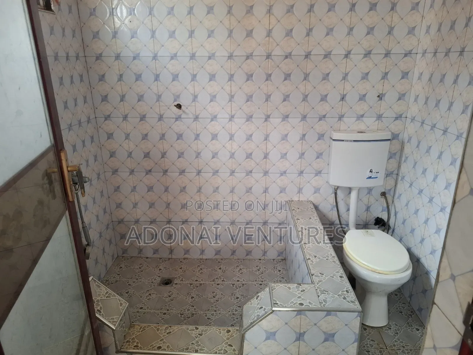 1bdrm Apartment in Sokoban Wood Village, Kumasi Metropolitan for rent