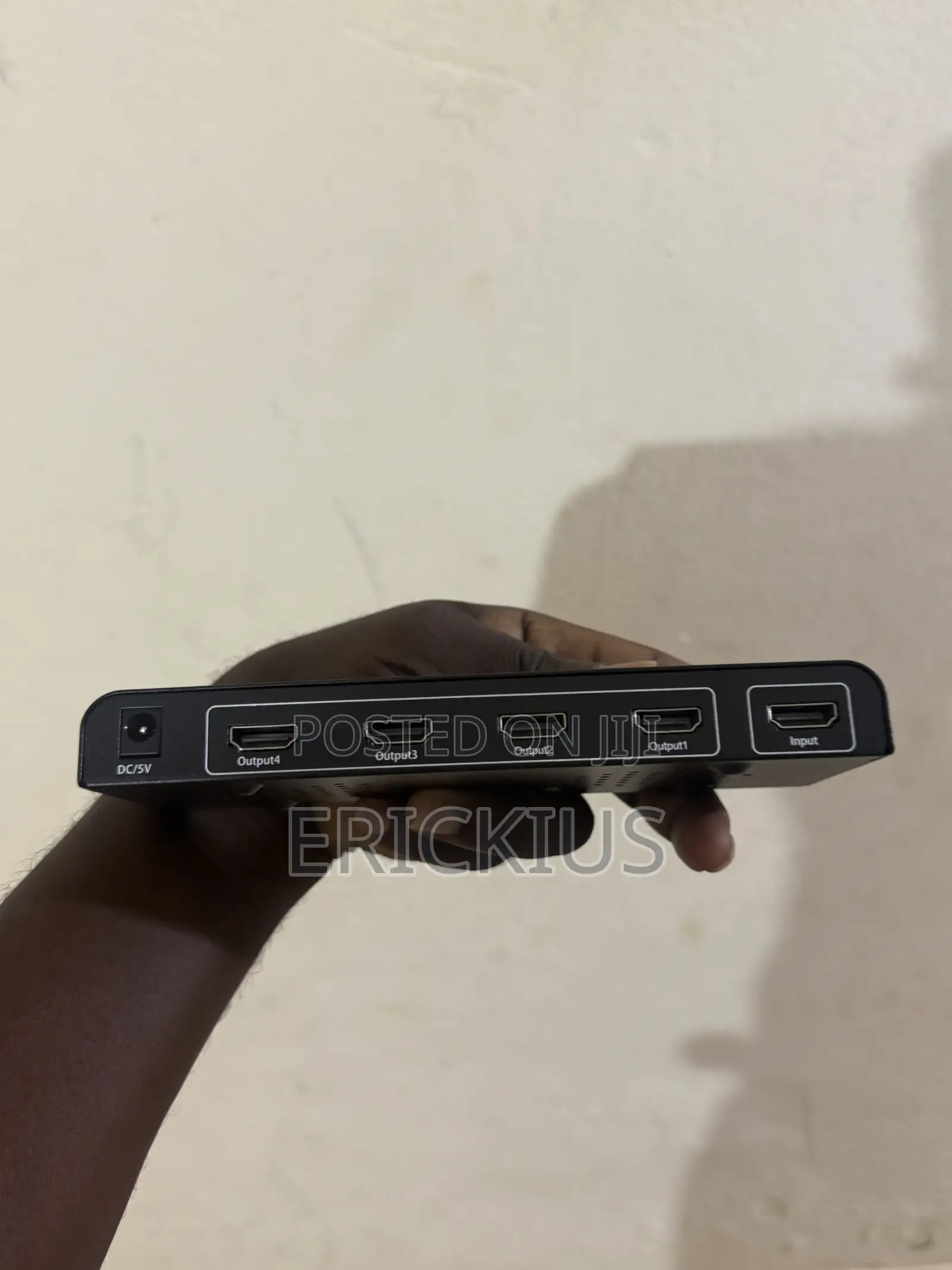 Original Hdmi Splitter With 4 Ports