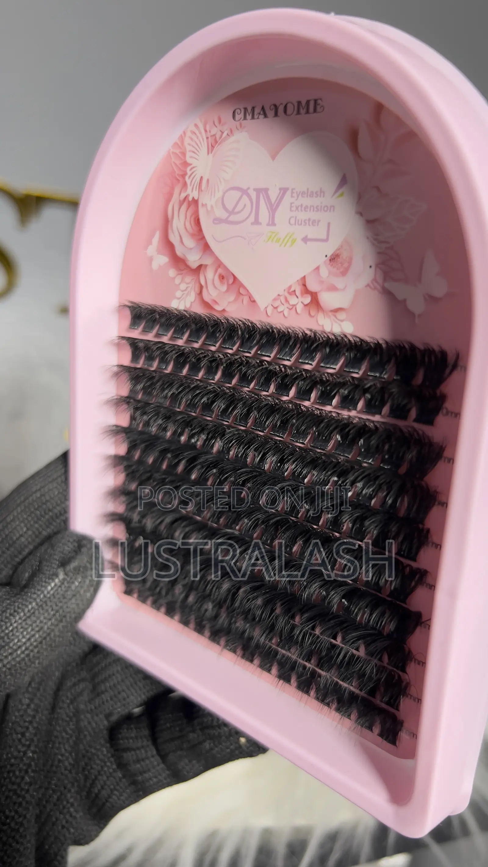 Fluffy Corporate Cluster Lash