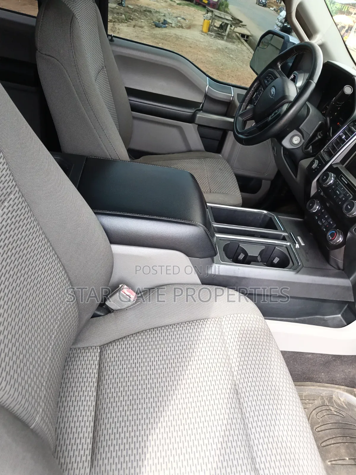 Ford F-150 2018 Black