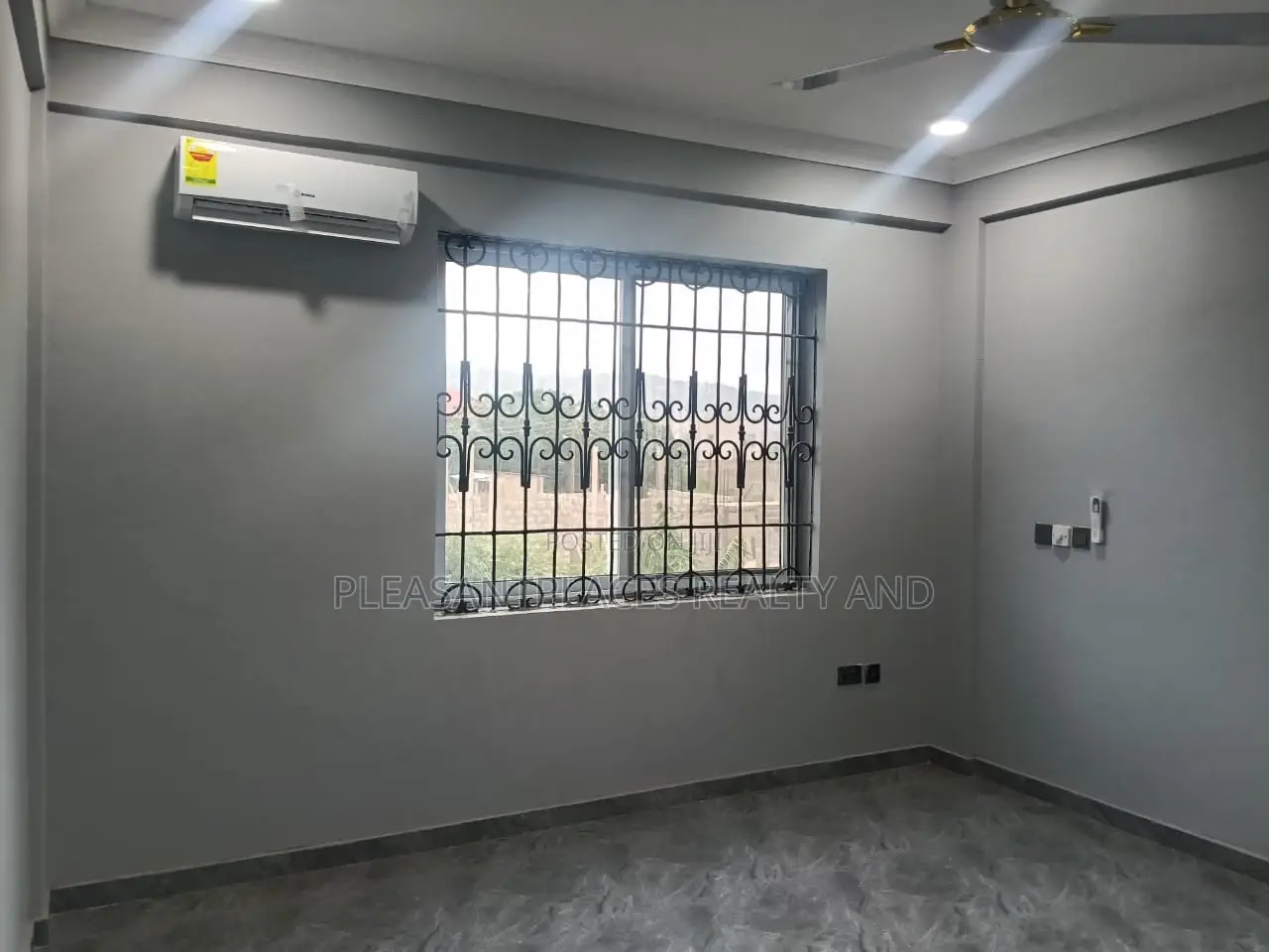 2bdrm Apartment in Pleasantplaces And, Oyarifa for rent