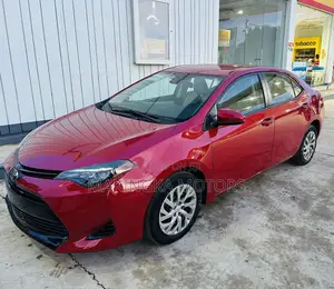 Toyota Corolla LE (1.8L 4cyl 2A) 2019 Red