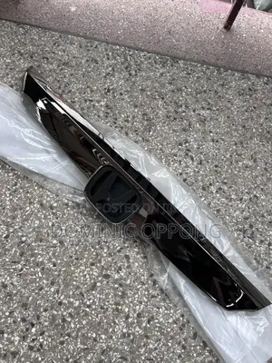 Honda Accord 2018 Top Grill Pencil or Gold Type