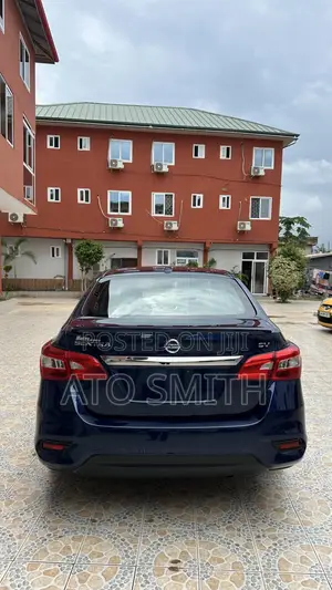 Nissan Sentra 2018 Blue