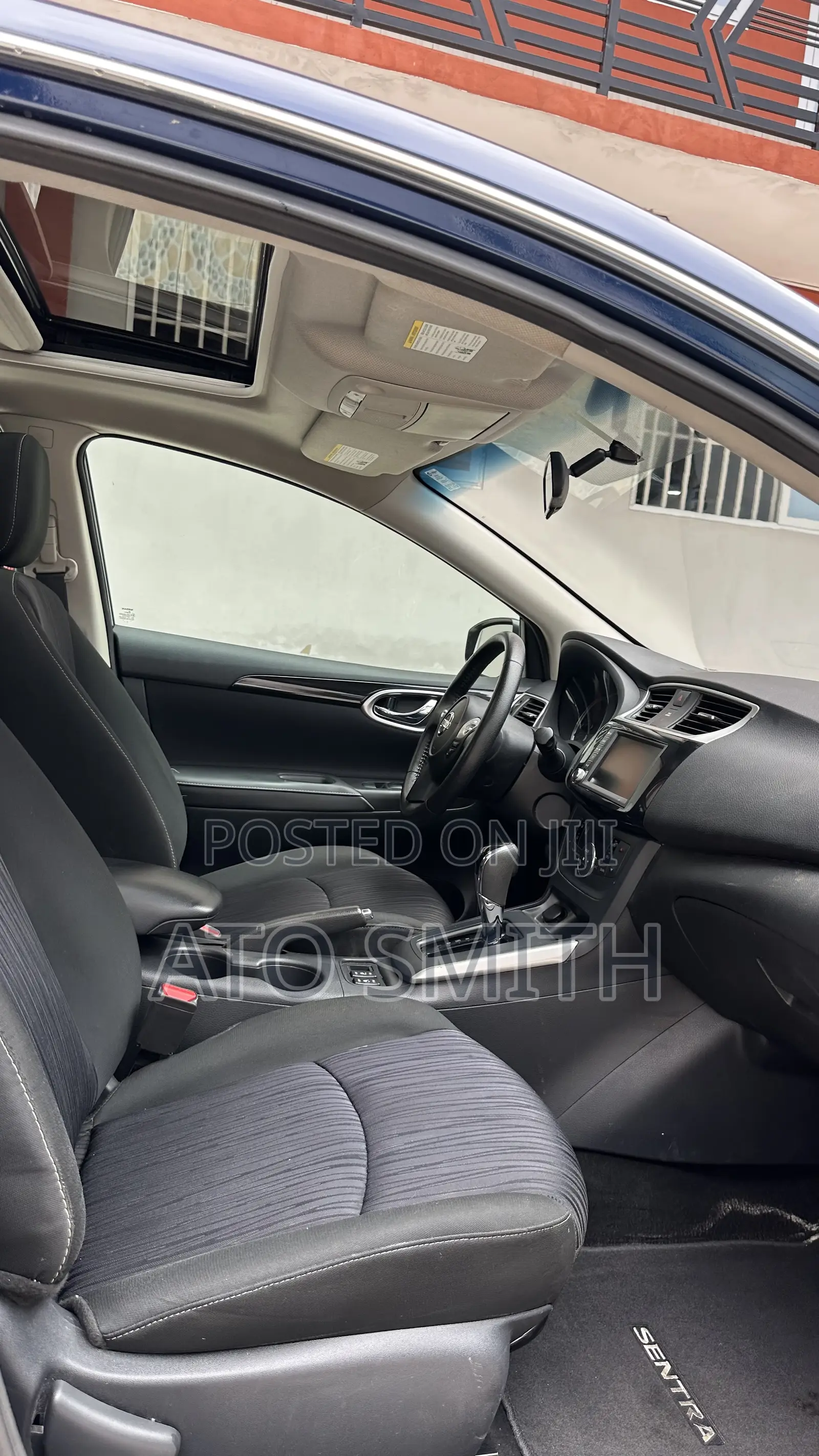 Nissan Sentra 2018 Blue
