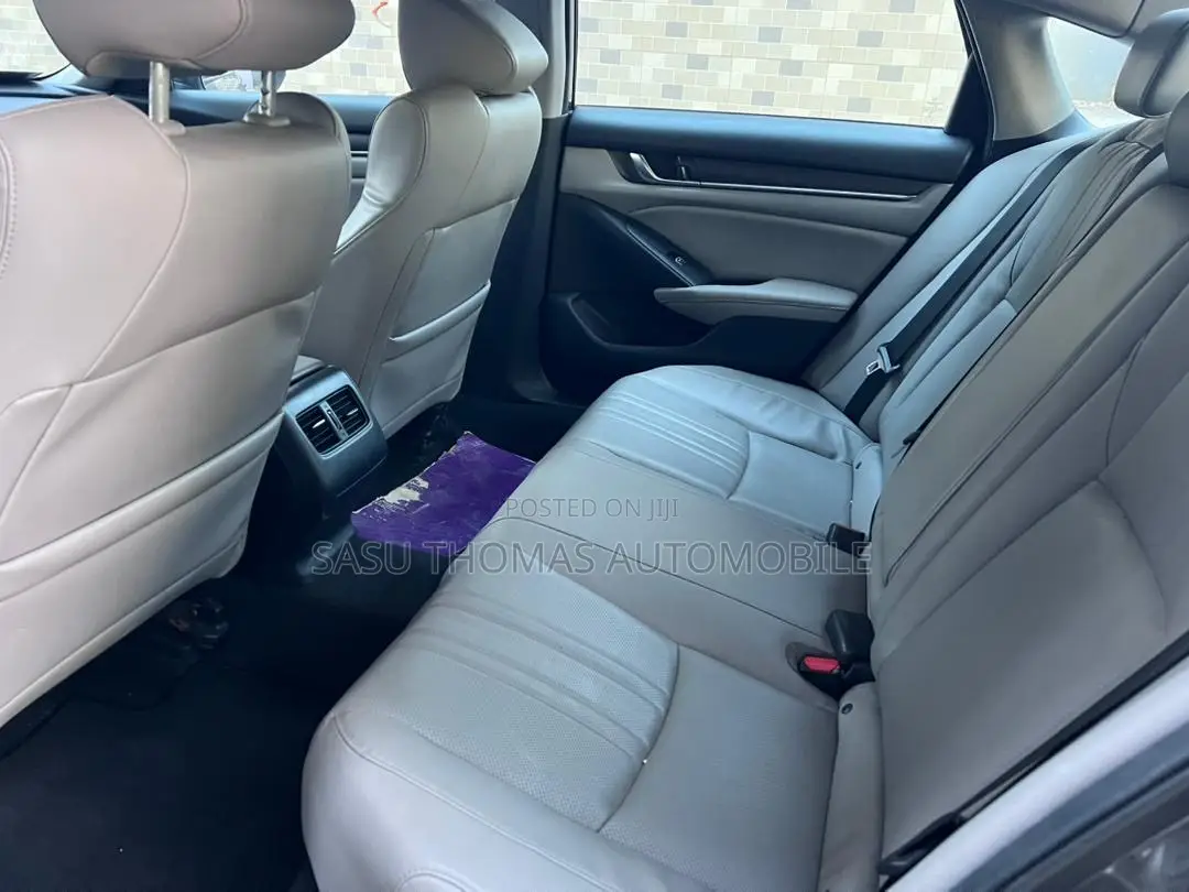 Honda Accord 2019 Gray