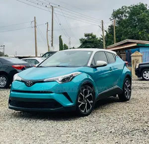 Toyota C-HR LE FWD 2019 Blue
