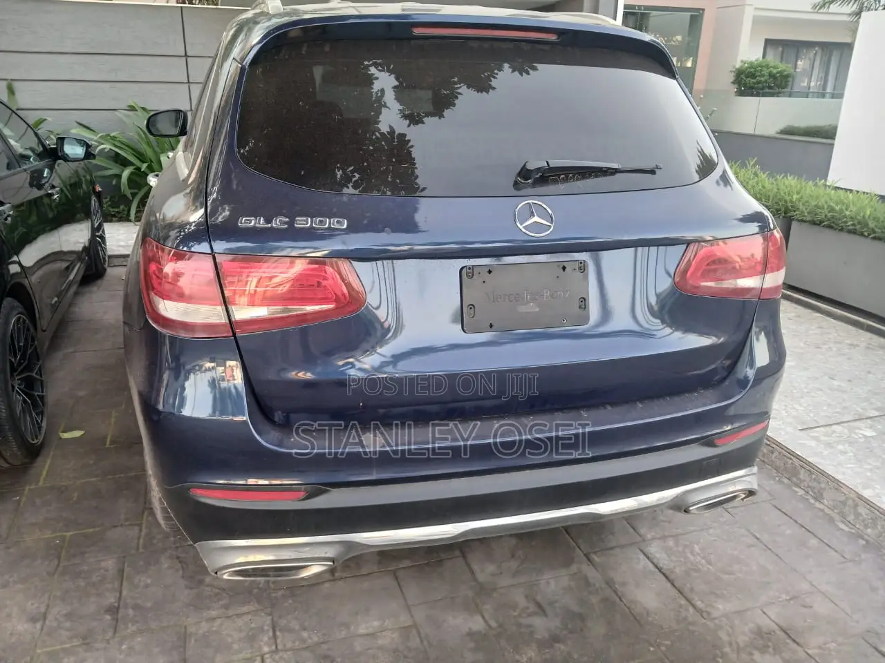 Mercedes-Benz GLC-Class 2017 Blue