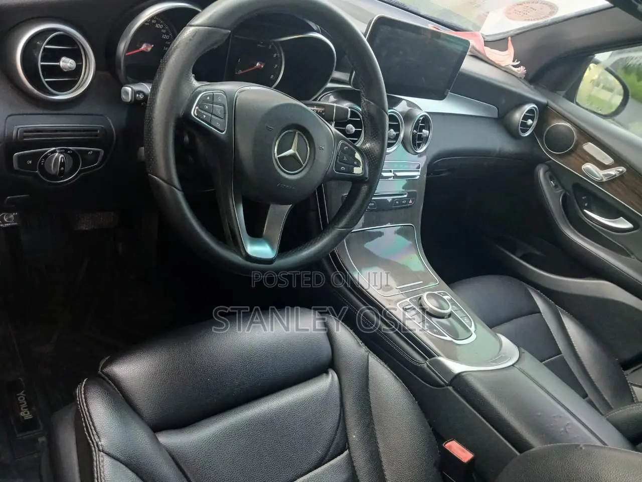 Mercedes-Benz GLC-Class 2017 Blue