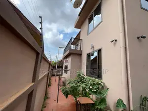 Furnished 4bdrm Mansion in Nagies Angle School, Kumasi Metropolitan