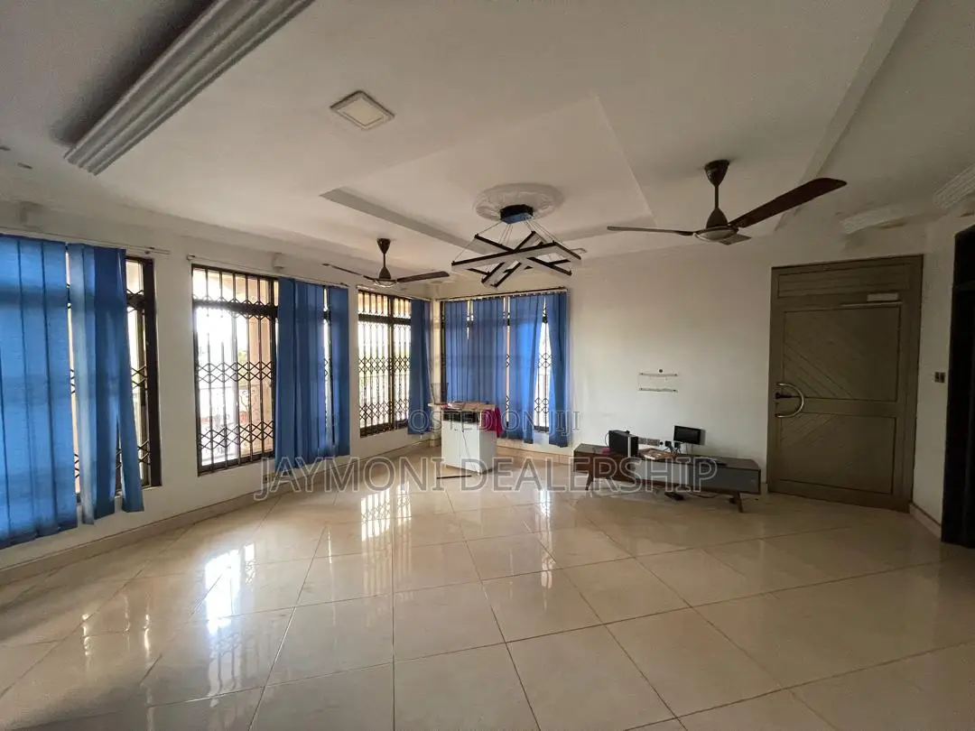 Furnished 4bdrm Mansion in Nagies Angle School, Kumasi Metropolitan