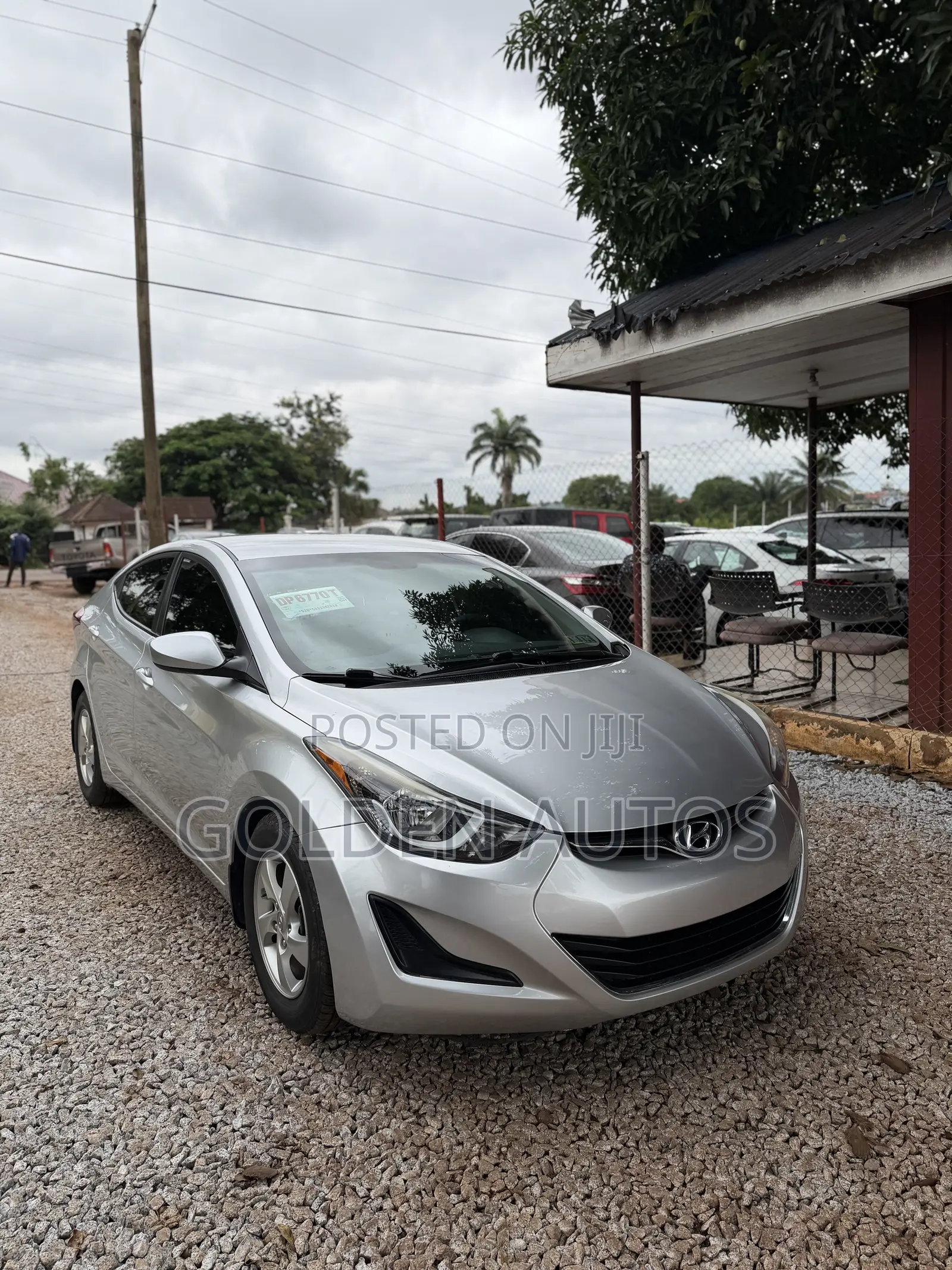 Hyundai Elantra SE 4dr Sedan (1.8L 4cyl 6A) 2015 Silver