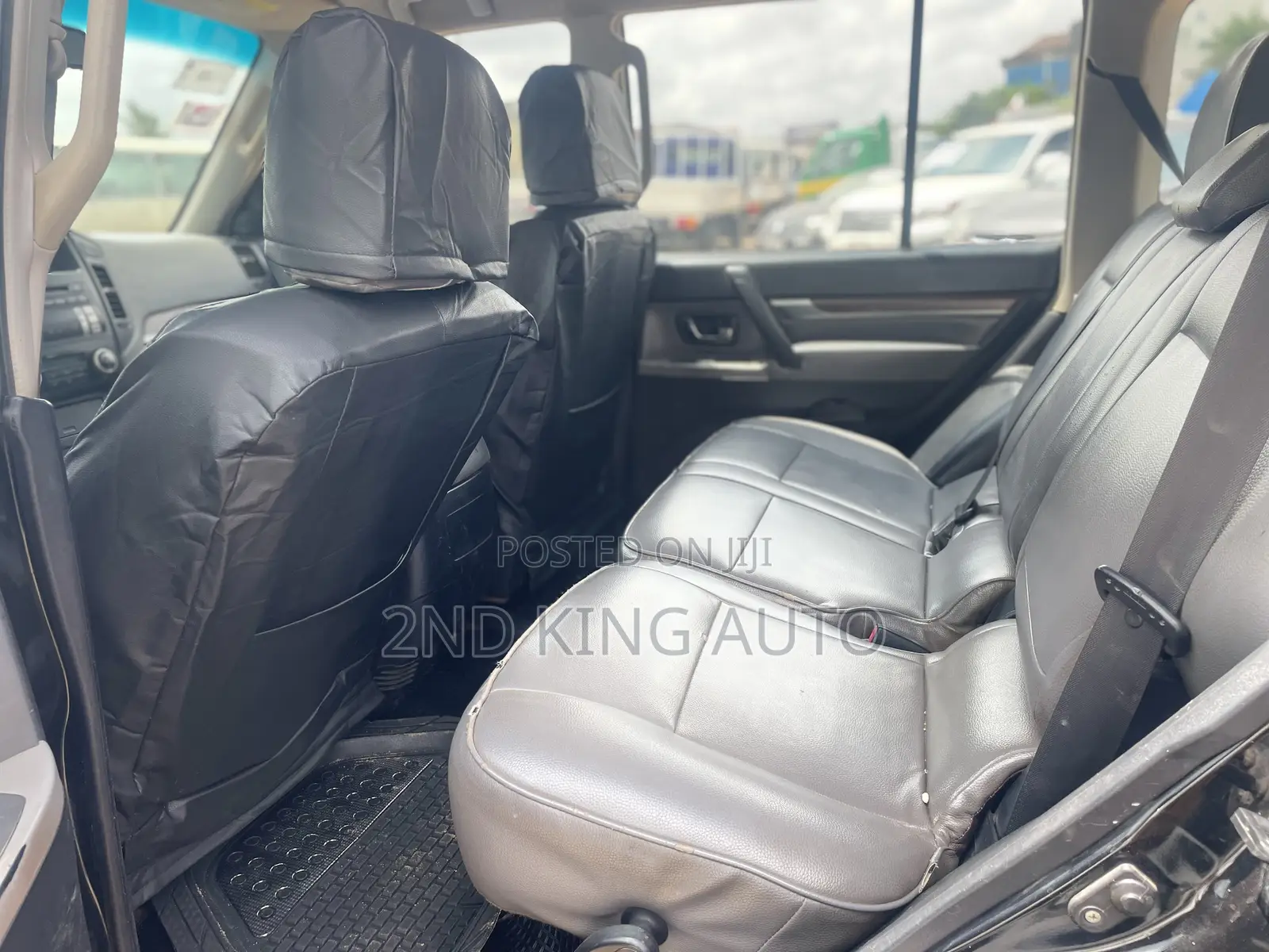 Mitsubishi Pajero 3.0 2010 Black