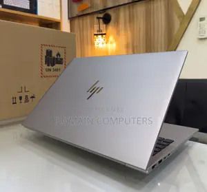 New Laptop HP ZBook Firefly 16 G10 32GB Intel Core Ultra 7 SSD 512GB