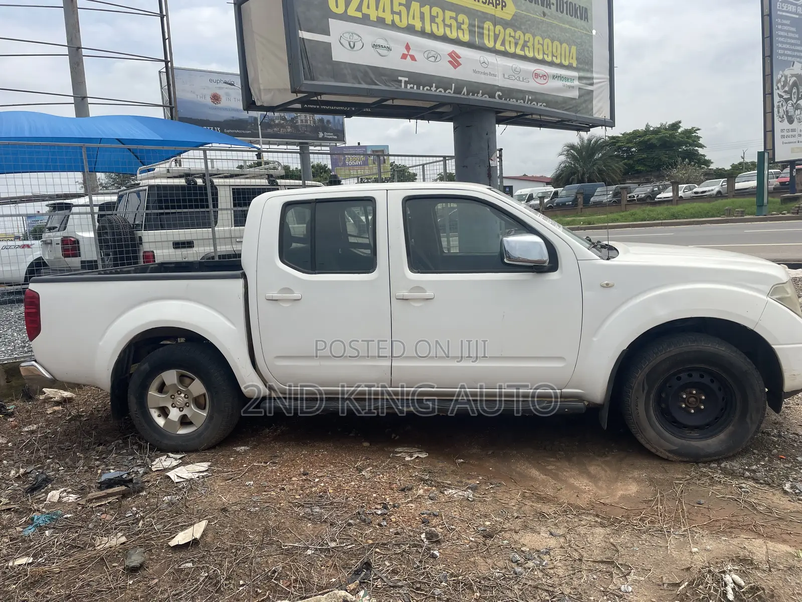Nissan Navara 2014 White