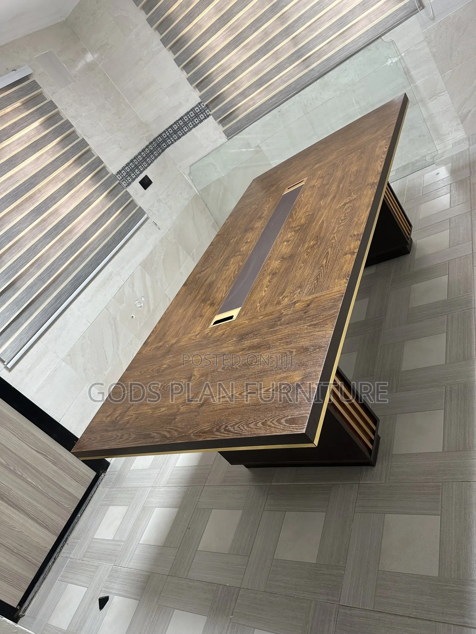 Conference Table (120 X240)