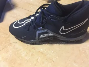 Alpha Nike Sneaker