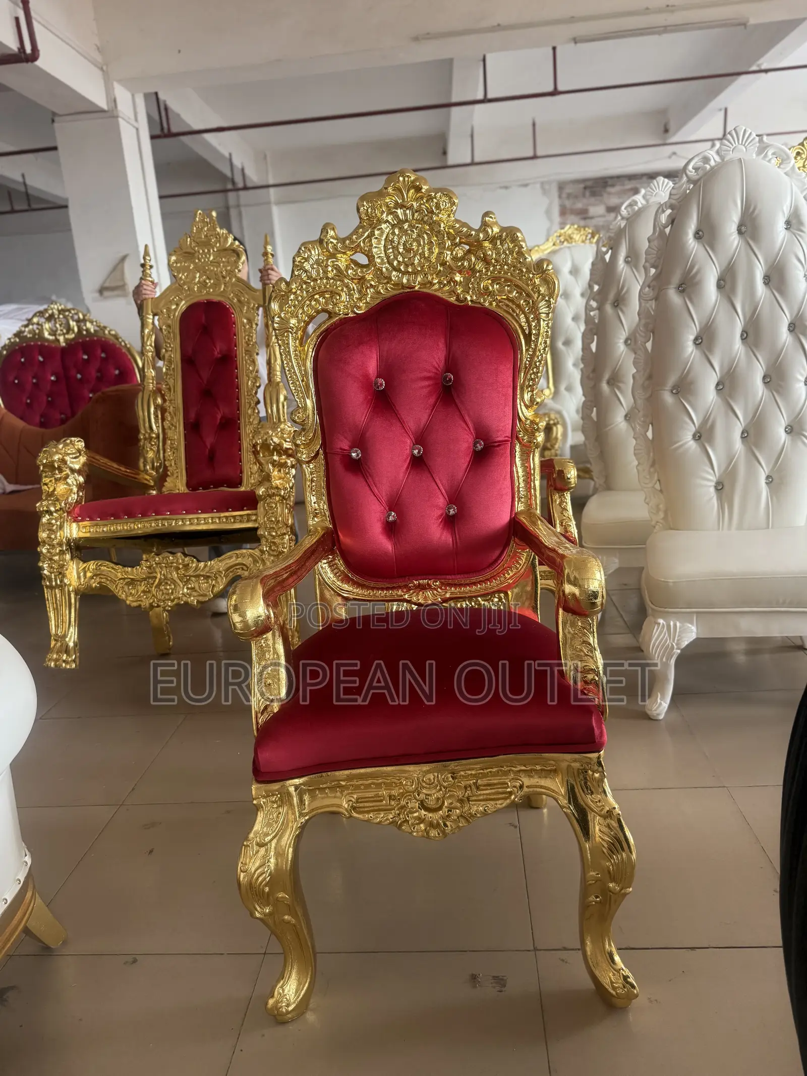 Royal Throne Chairs