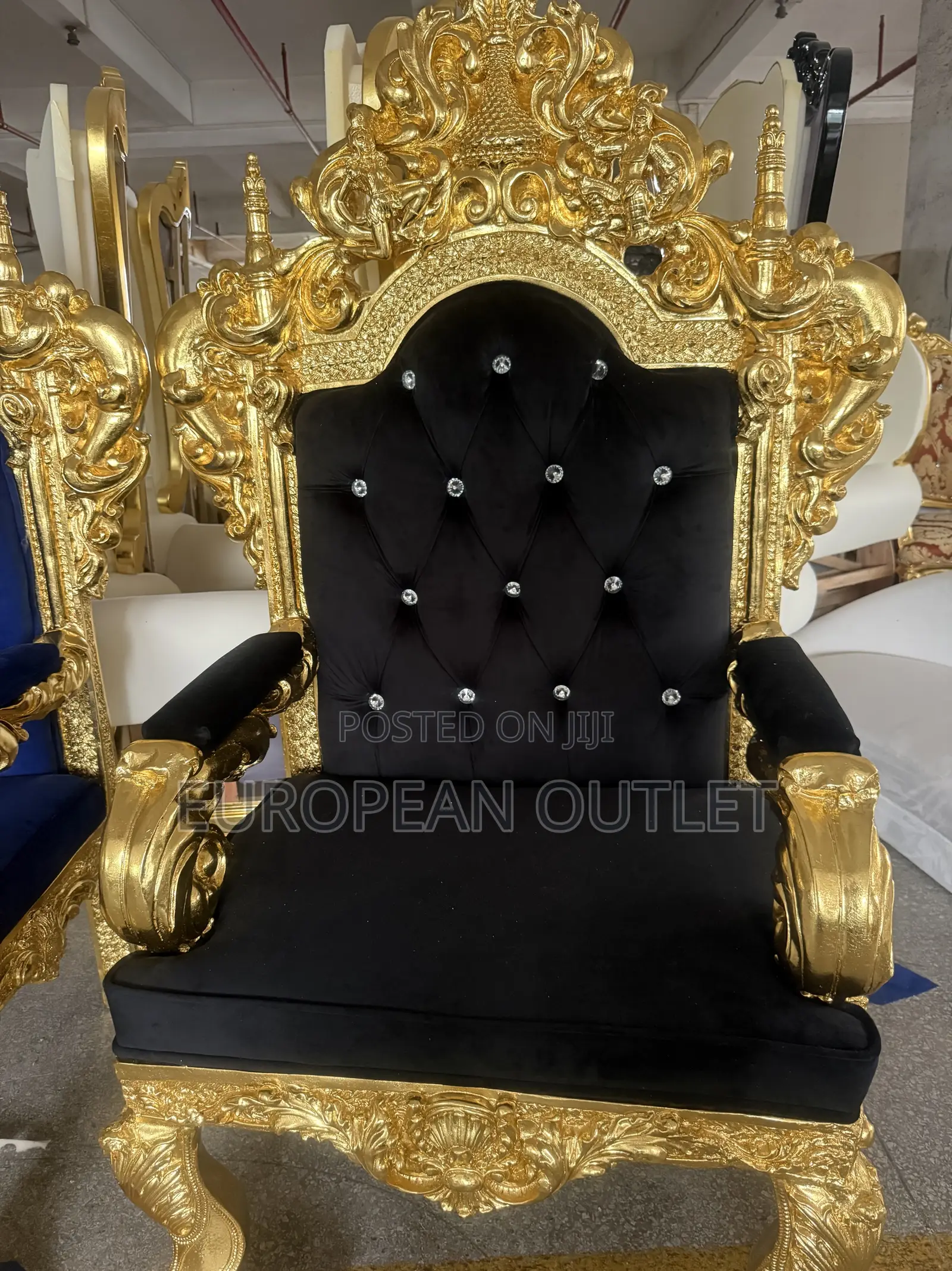 Royal Throne Chairs