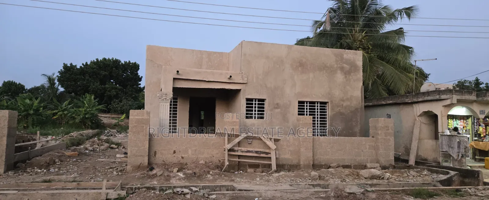 3 Bedroom House on a 45x130 Ft at Esereso Feyiase