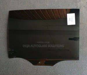 2022 Vw Amarok Rear Right Door Glass Available
