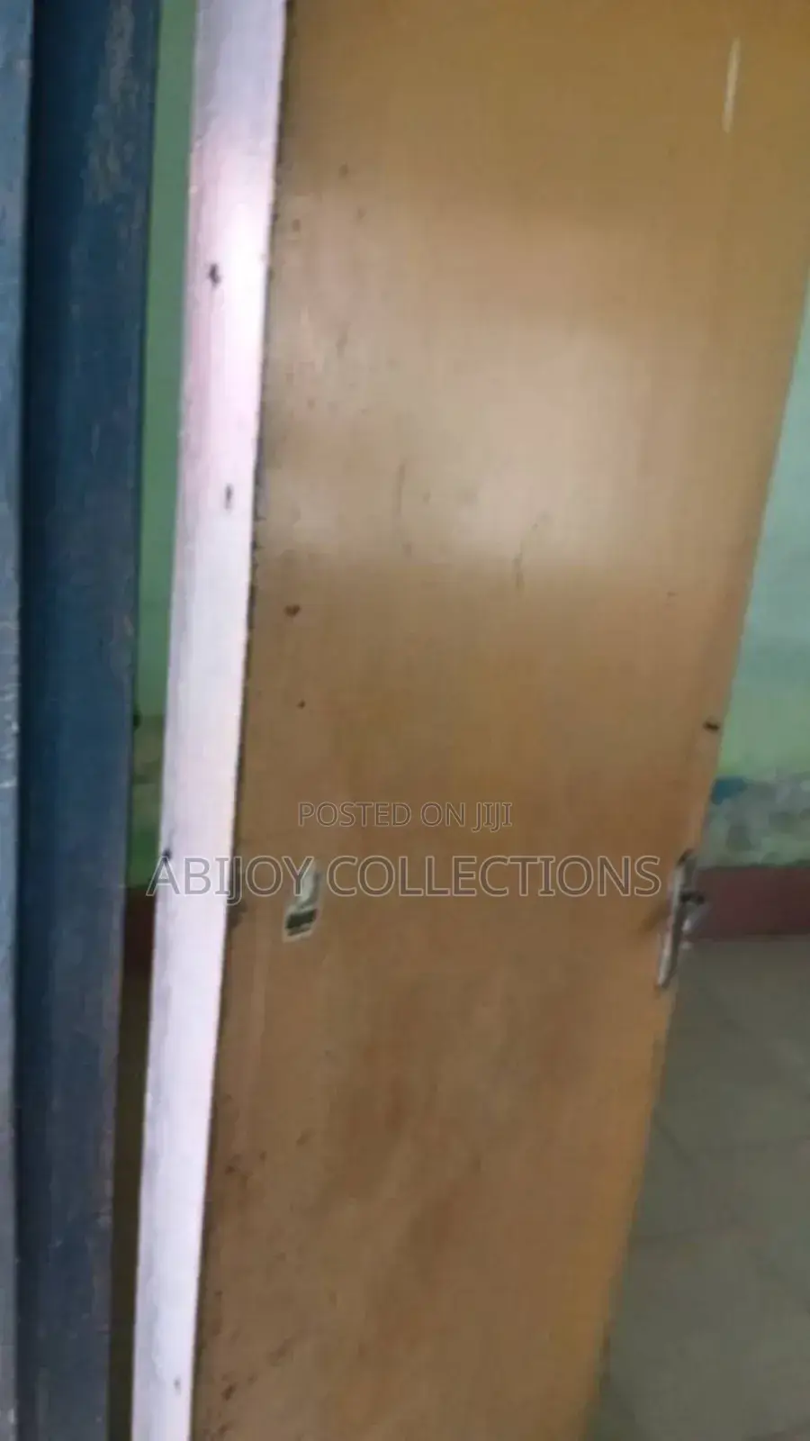 Chamber And Hall With A Personal Electricity Meter