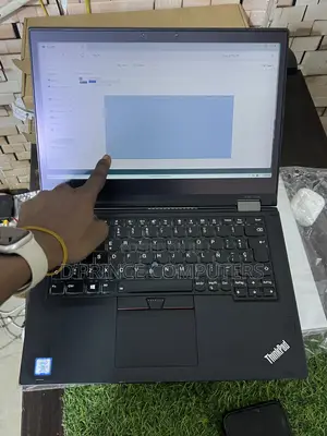 Laptop Lenovo ThinkPad X380 Yoga 16GB Intel Core i7 SSD 256GB