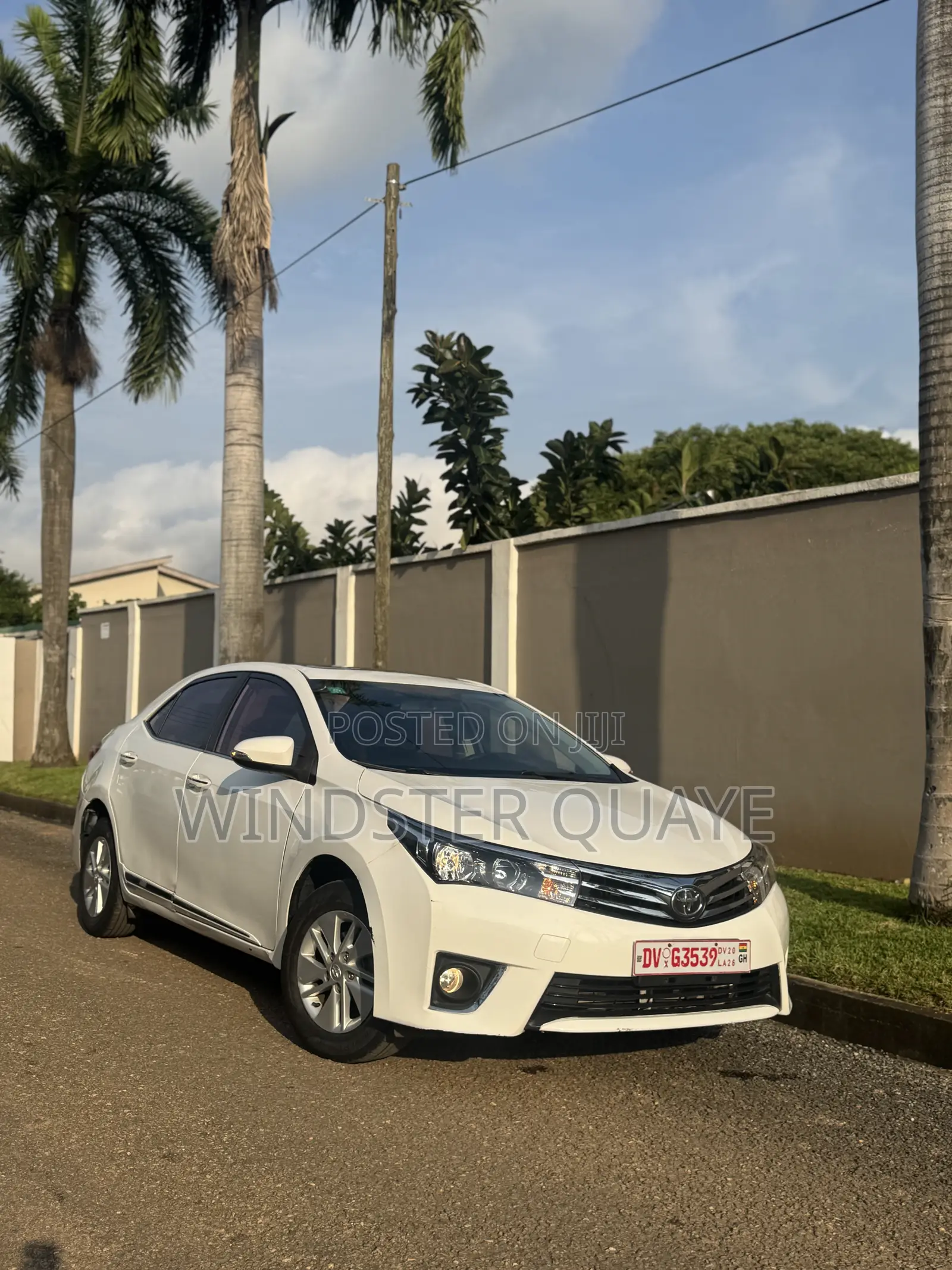 Toyota Corolla 2017 White