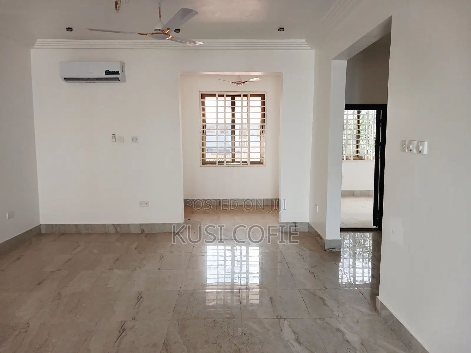 2bdrm Apartment in Papao for rent