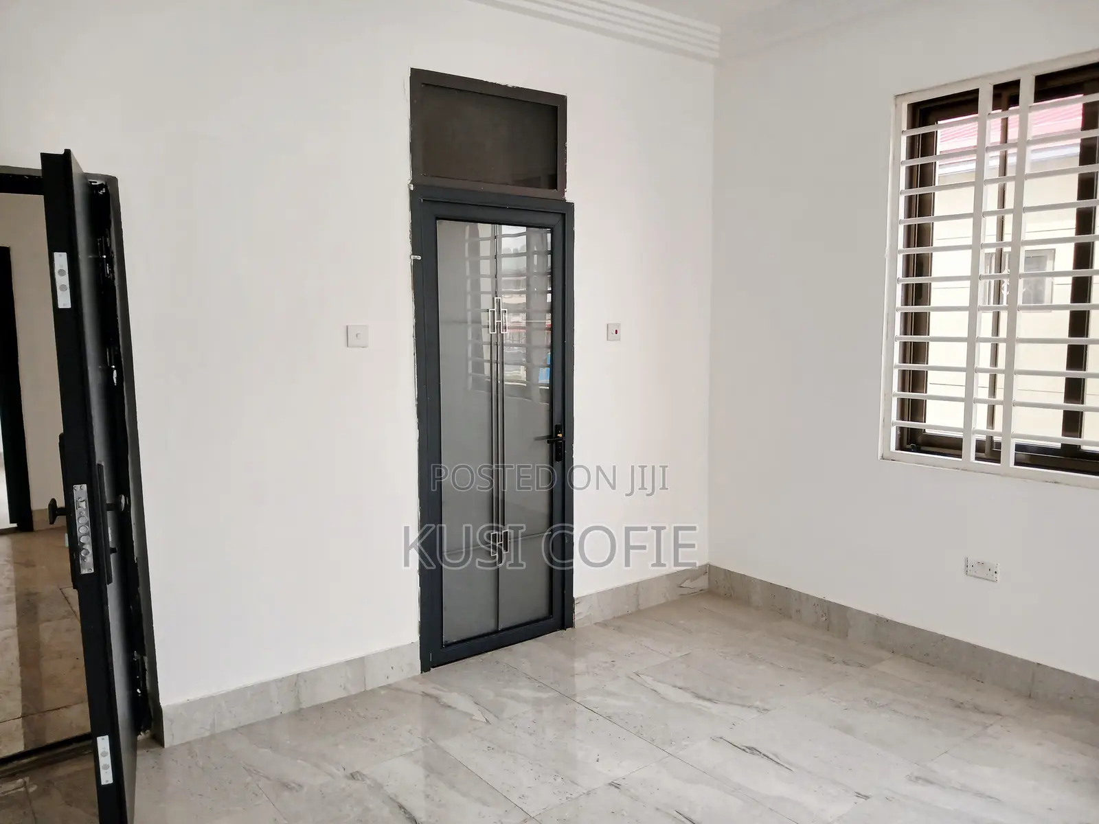 2bdrm Apartment in Papao for rent