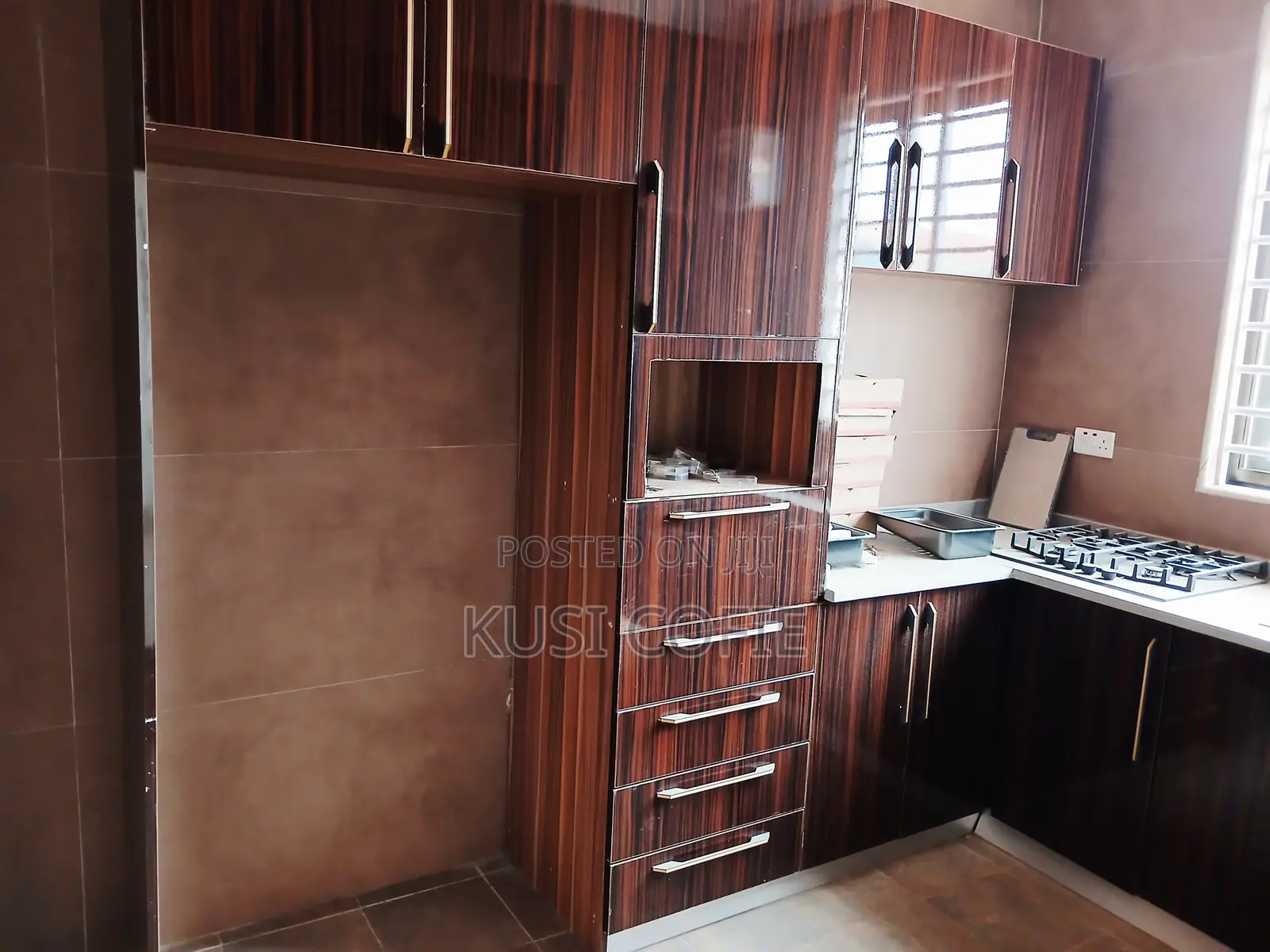 2bdrm Apartment in Papao for rent