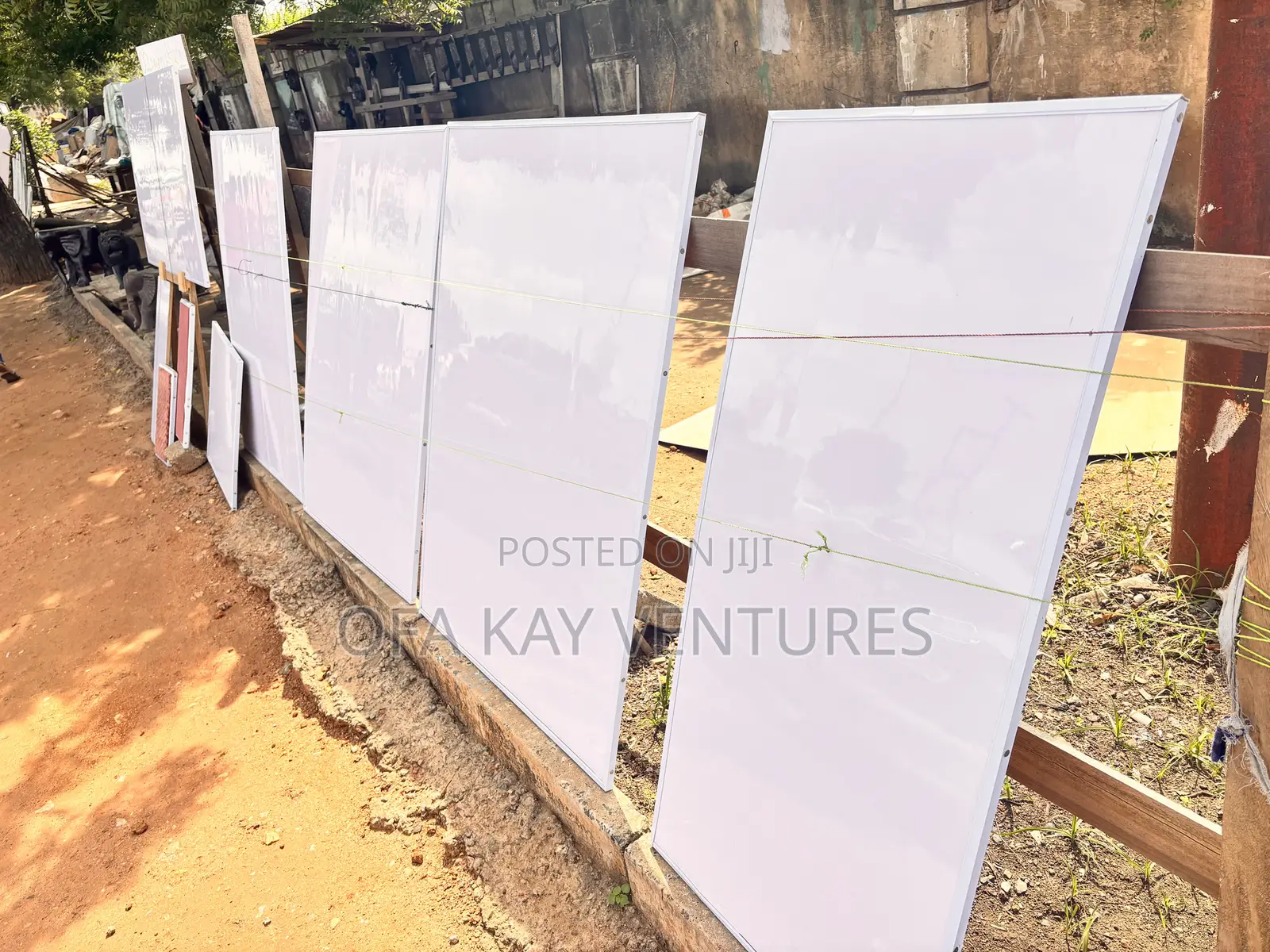 White Maker Board
