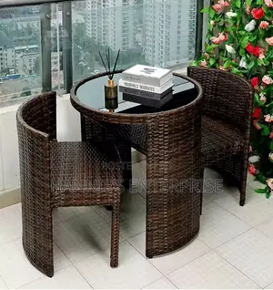 2 Seaters Garden Chairs and Table