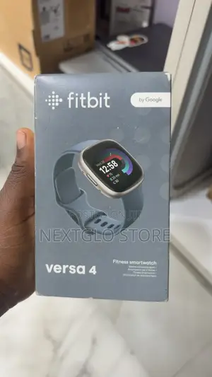 Fitbit Versa 4
