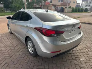 Hyundai Elantra SE 4dr Sedan (1.8L 4cyl 6A) 2015 Gray
