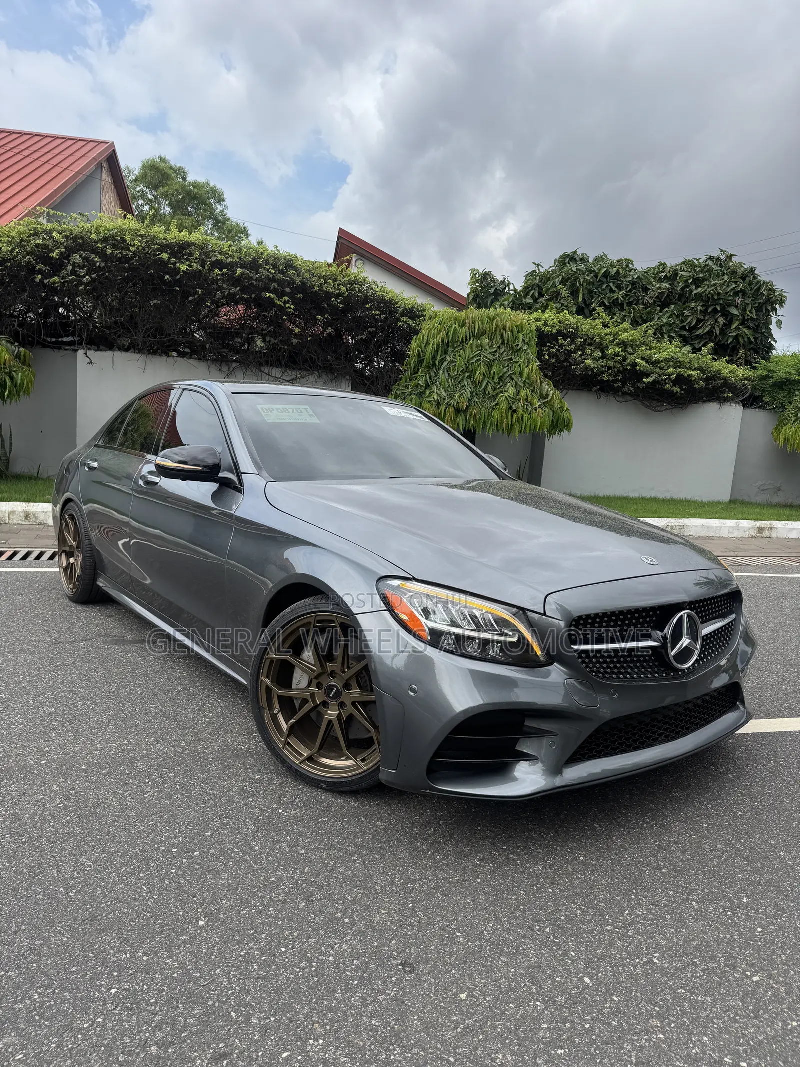 Mercedes-Benz C300 2020 Gray