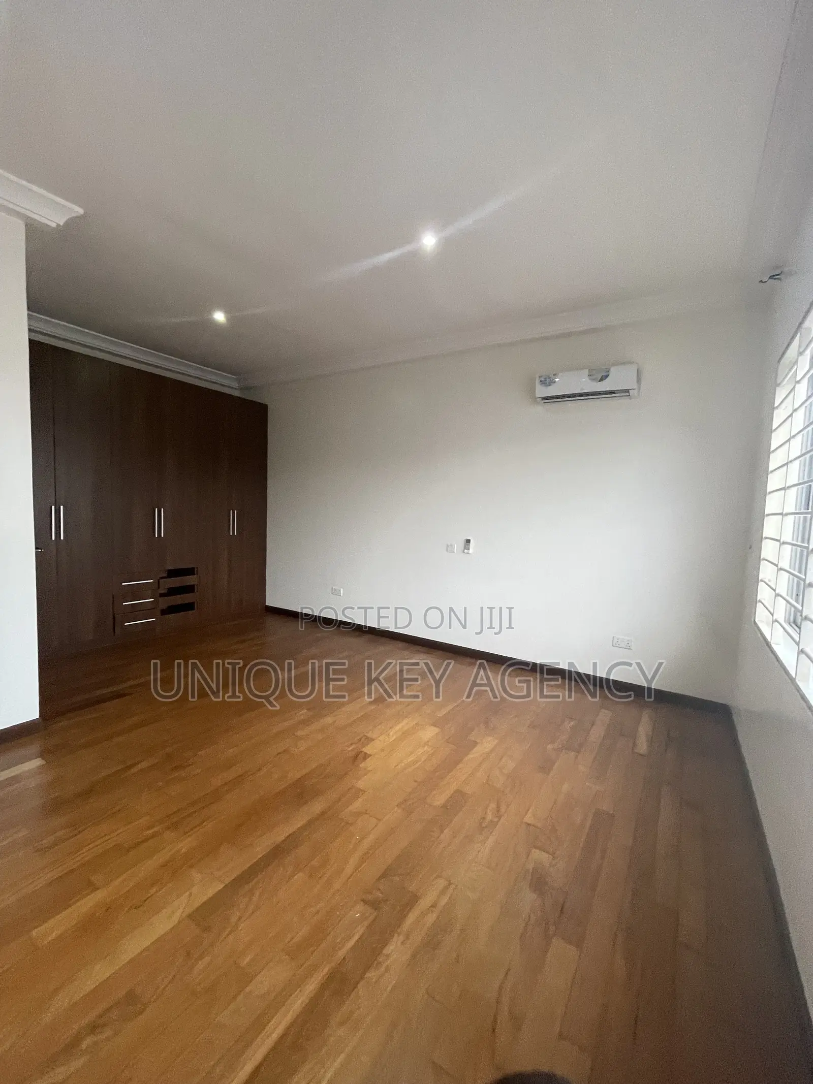 3bdrm House in Unique Key Agency, East Legon for rent