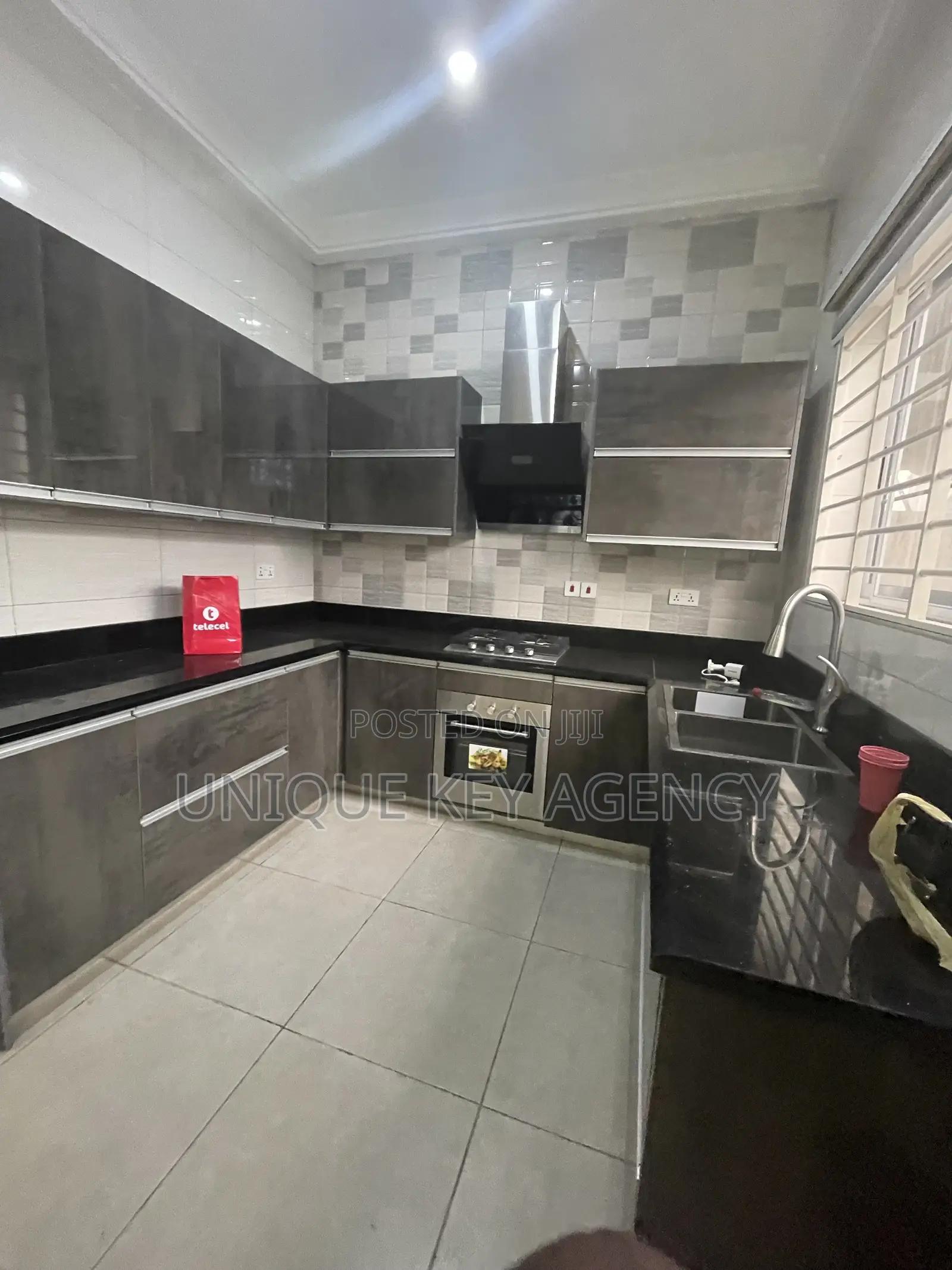3bdrm House in Unique Key Agency, East Legon for rent