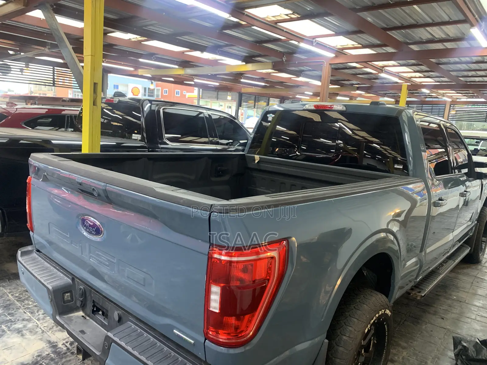 Ford F-150 2023 Blue