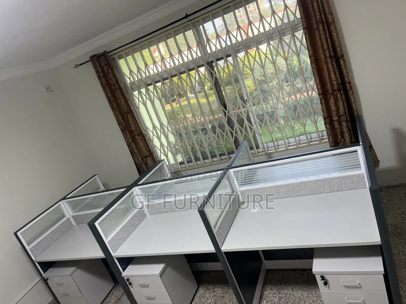 6 In1 Office Cubicles/Office Workstation